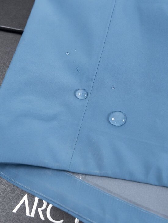 Men's Arc'teryx ALPHA SV Skiing Gliding Waterproof Jacket XXL - Picture 3 of 9